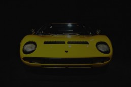 Lamborghini Miura P400